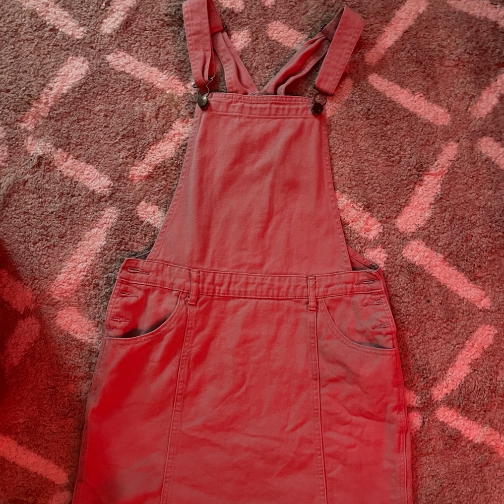 Overall dress